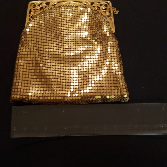 Vintage clutch purse